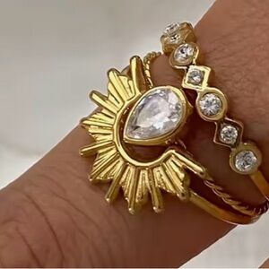 Gold Sunburst Ring Set